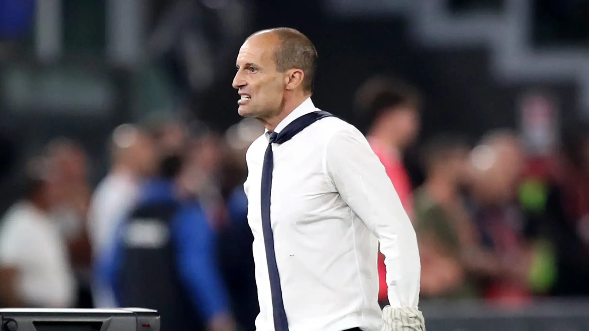 VIDEO: He's on a rampage! Massimiliano Allegri tears off his tie and unbuttons his shirt as he screams at officials after being sent off in Juventus' Coppa Italia final win against Atalanta