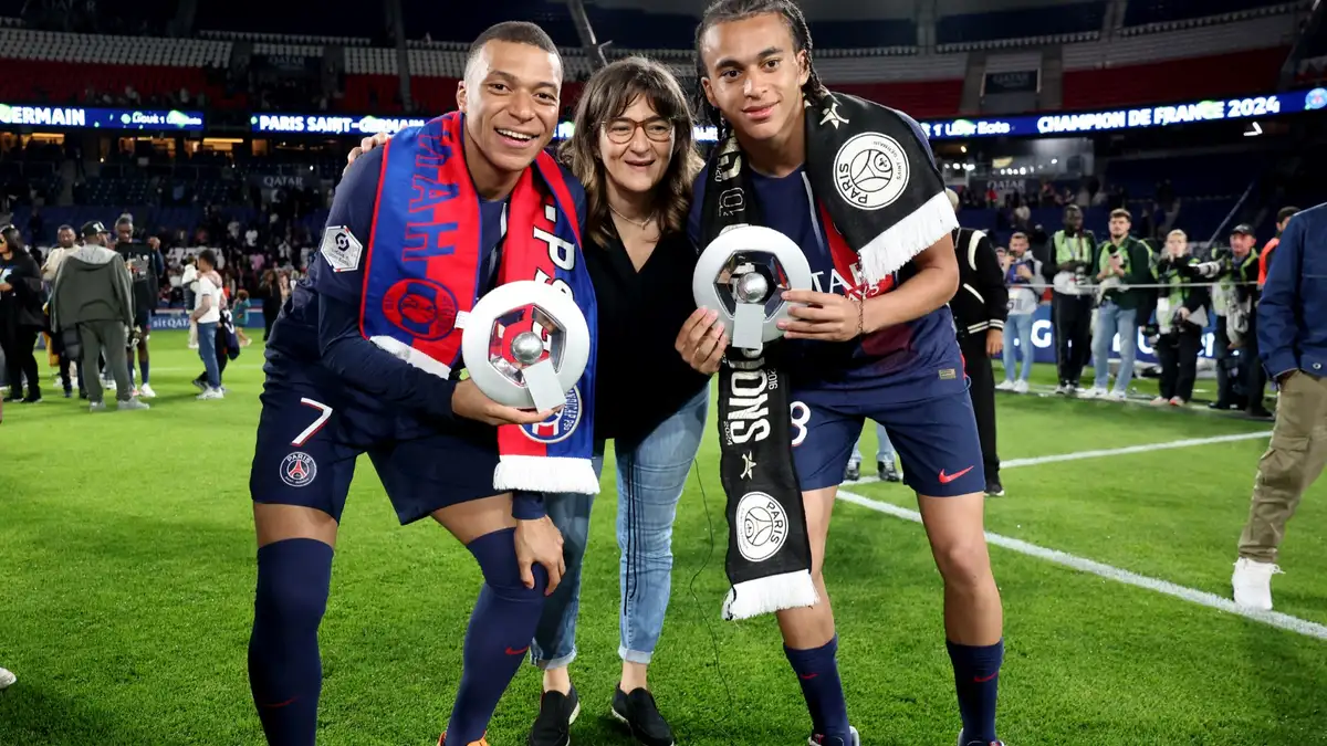 Kylian Mbappe sends heartwarming message to brother Ethan after teenager seals move from PSG to Lille